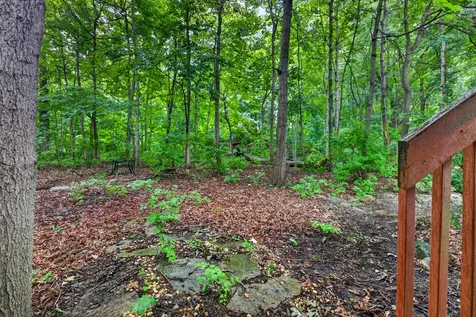 2 Scenic Point Bloomington IL 61701