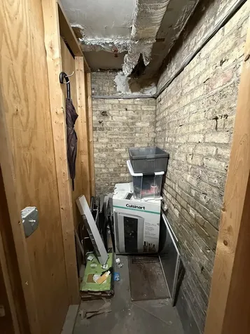 3216 West Berteau Avenue Chicago IL 60618