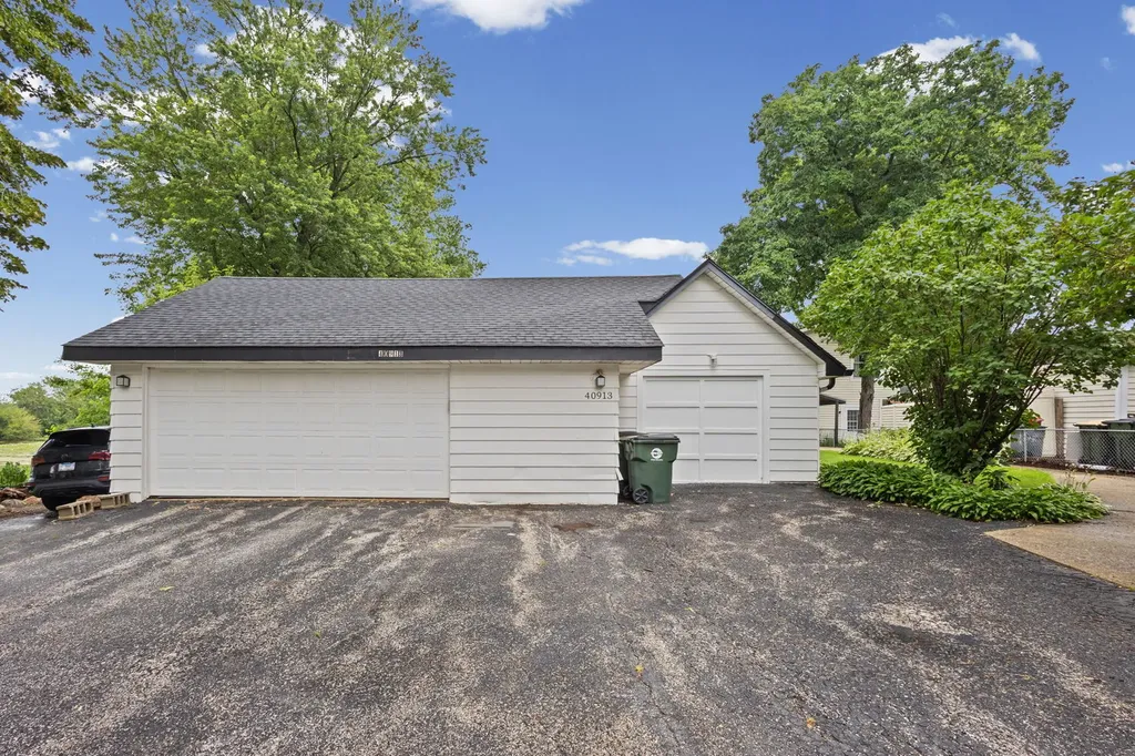 40913 North Park Avenue Antioch IL 60002