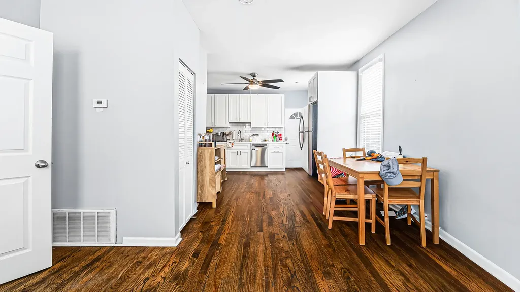 2040 West Charleston Street Chicago IL 60647