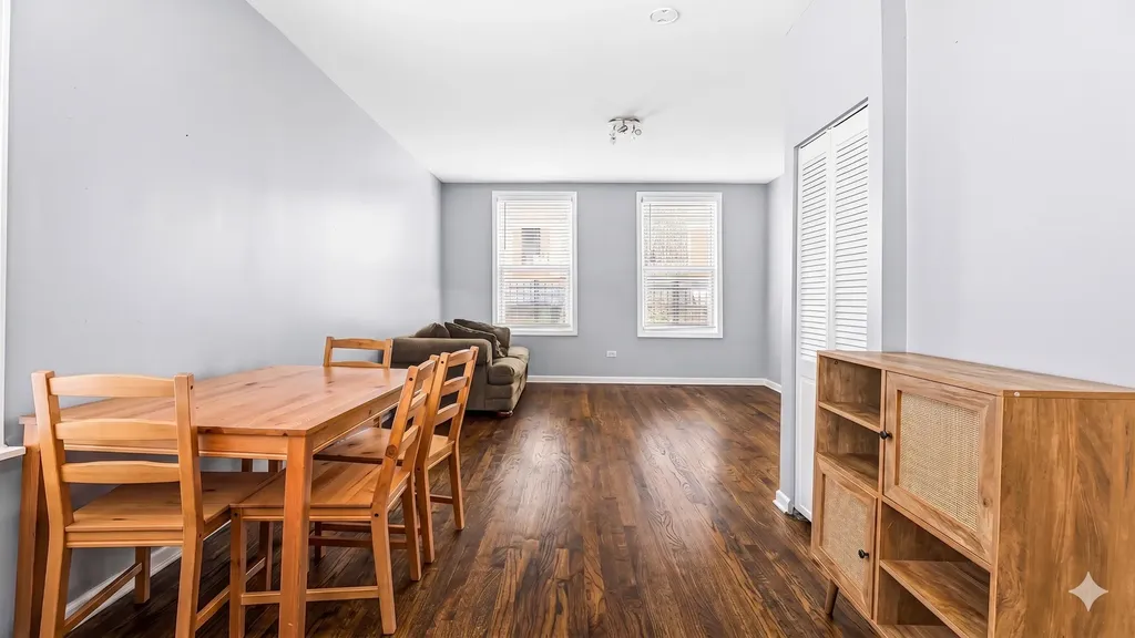 2040 West Charleston Street Chicago IL 60647