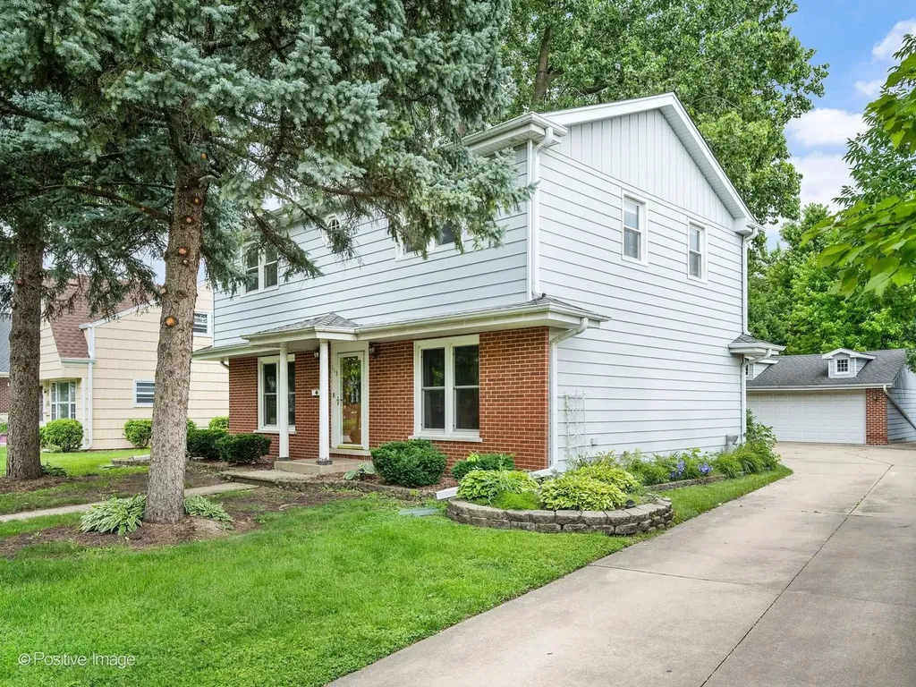 113 North Oak Street N Elmhurst IL 60126