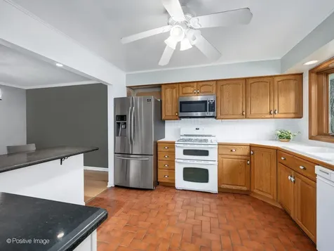 113 North Oak Street N Elmhurst IL 60126