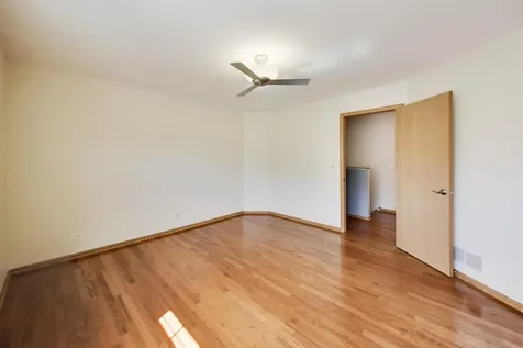 557 Shakespeare Drive Grayslake IL 60030