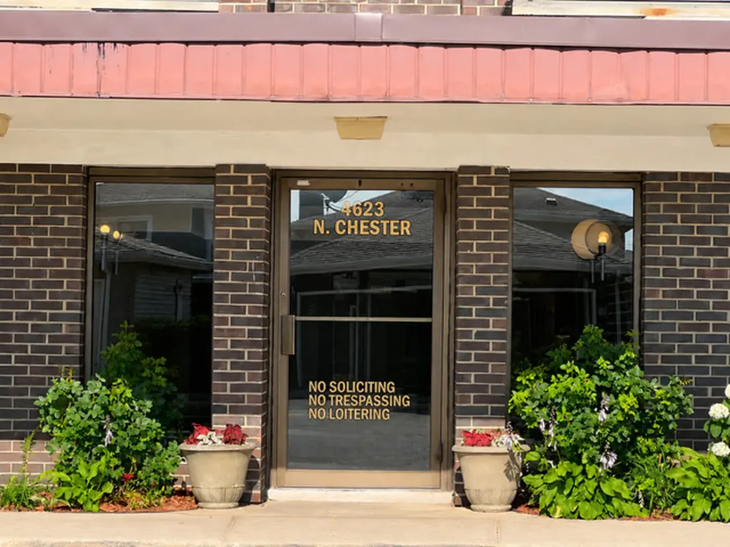 4623 North Chester Avenue Chicago IL 60656