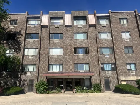4623 North Chester Avenue Chicago IL 60656
