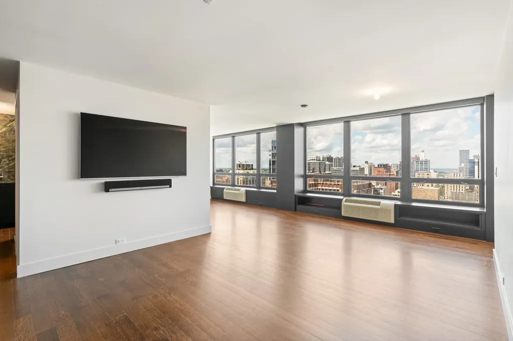 50 East Bellevue Place Chicago IL 60611