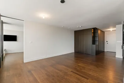 50 East Bellevue Place Chicago IL 60611