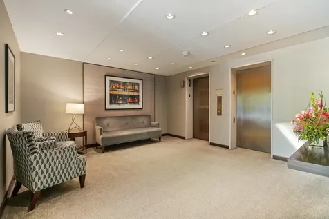 50 East Bellevue Place Chicago IL 60611