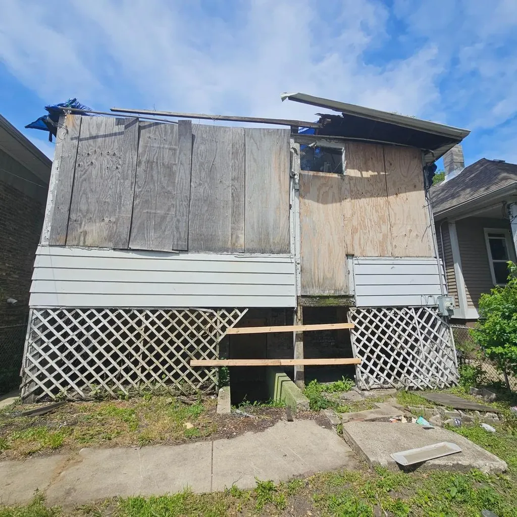7747 South Langley Avenue Chicago IL 60619