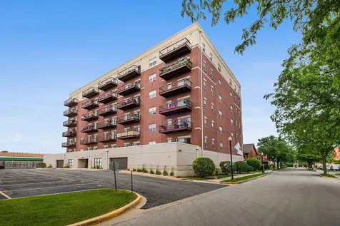 1650 Riverwoods Drive Melrose Park IL 60160