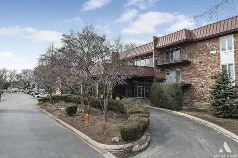 1049 West Ogden Avenue Naperville IL 60563
