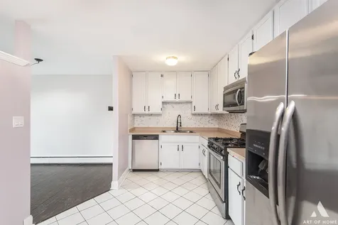 1049 West Ogden Avenue Naperville IL 60563