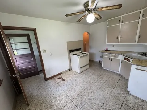 3432 9TH Street Rock Island IL 61201