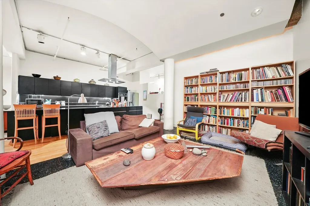 727 South Dearborn Street Chicago IL 60605