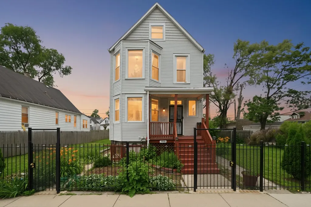 7118 South Aberdeen Street Chicago IL 60621