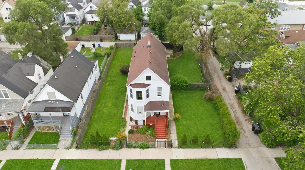7118 South Aberdeen Street Chicago IL 60621