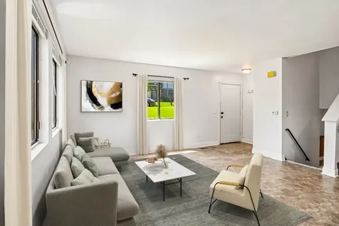 1298 Inverrary Lane Palatine IL 60074