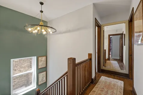 1805 Wesley Avenue Berwyn IL 60402