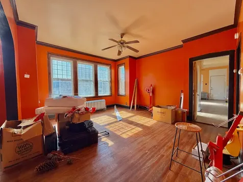 4120 West Barry Avenue Chicago IL 60641