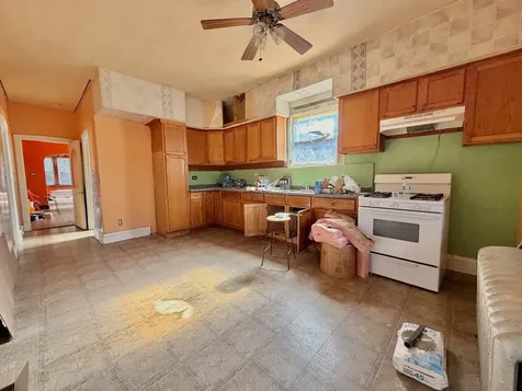 4120 West Barry Avenue Chicago IL 60641