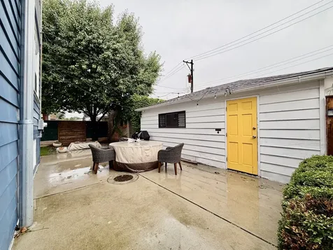 4120 West Barry Avenue Chicago IL 60641