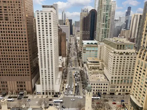 850 North Dewitt Place Chicago IL 60611