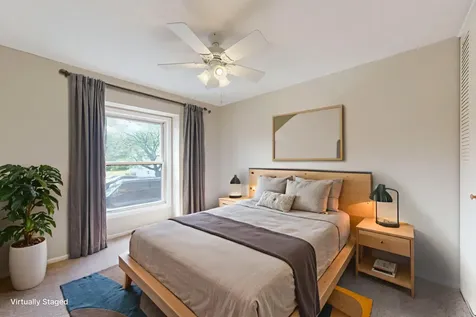 962 Inverrary Lane Deerfield IL 60015