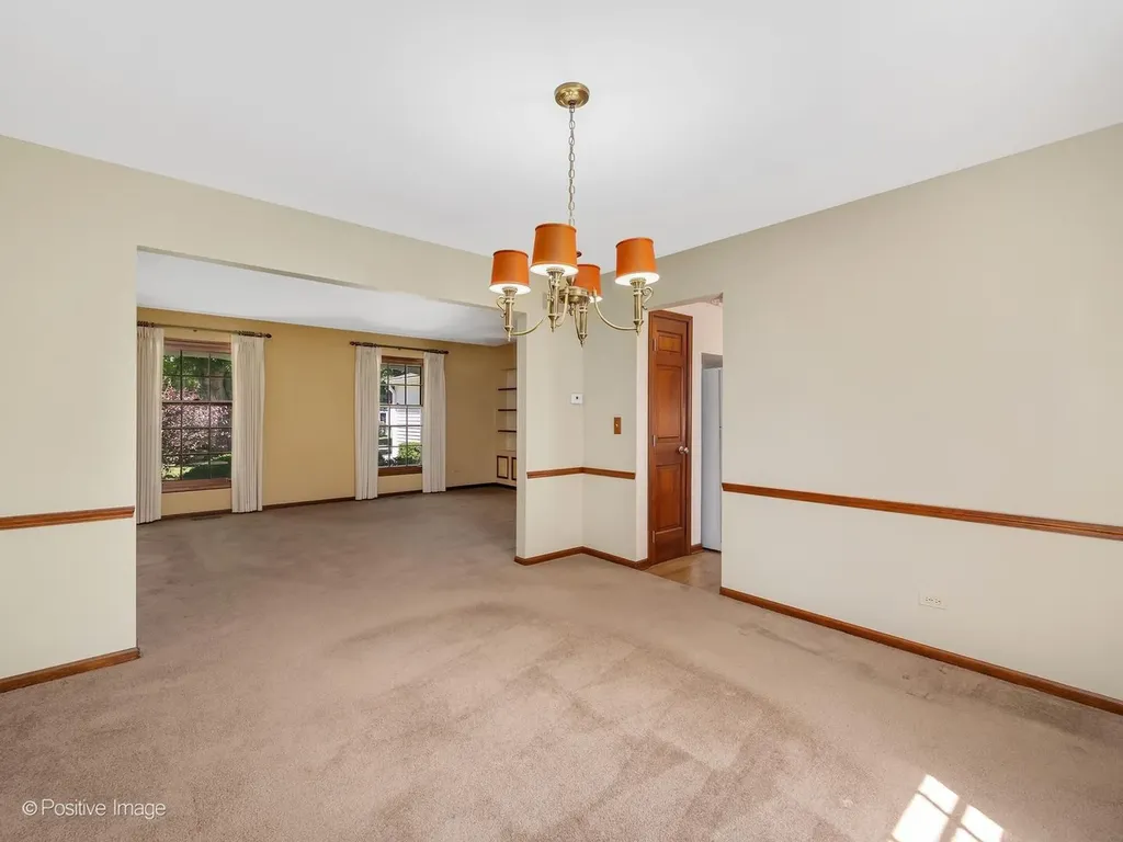 217 South Rex Boulevard Elmhurst IL 60126