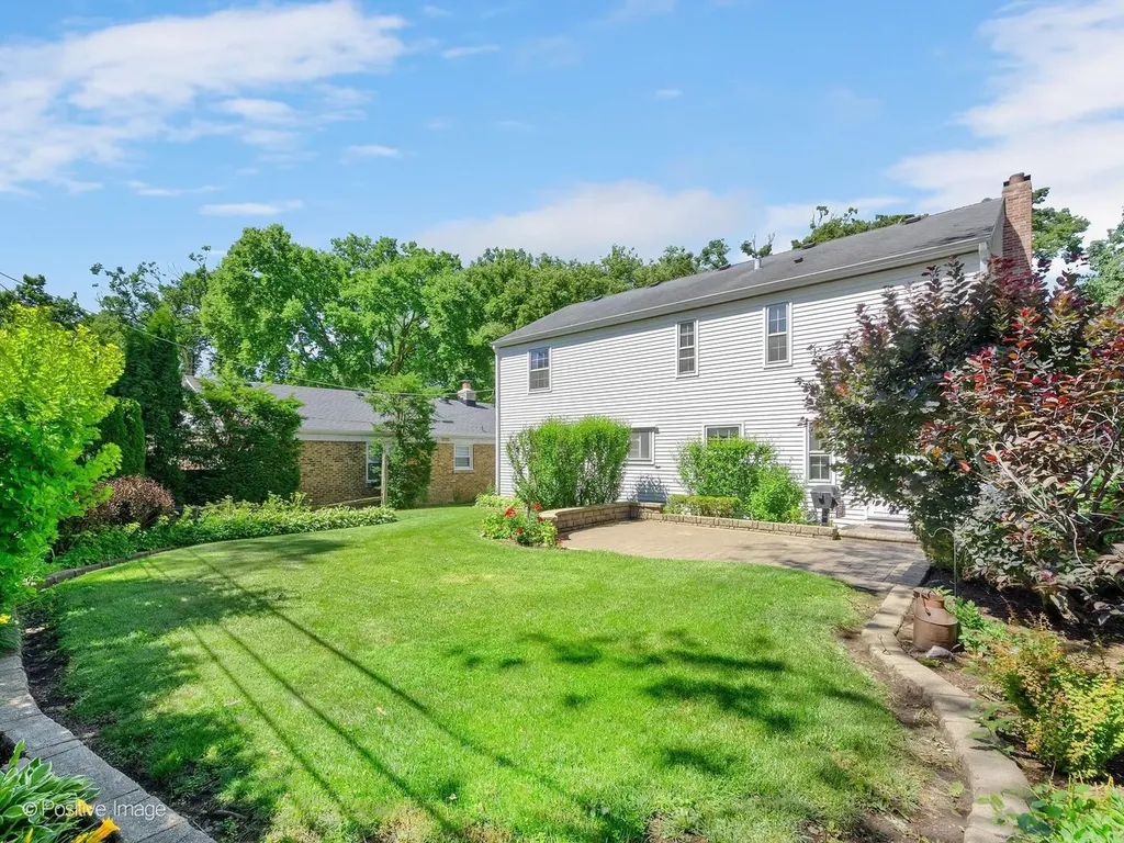 217 South Rex Boulevard Elmhurst IL 60126