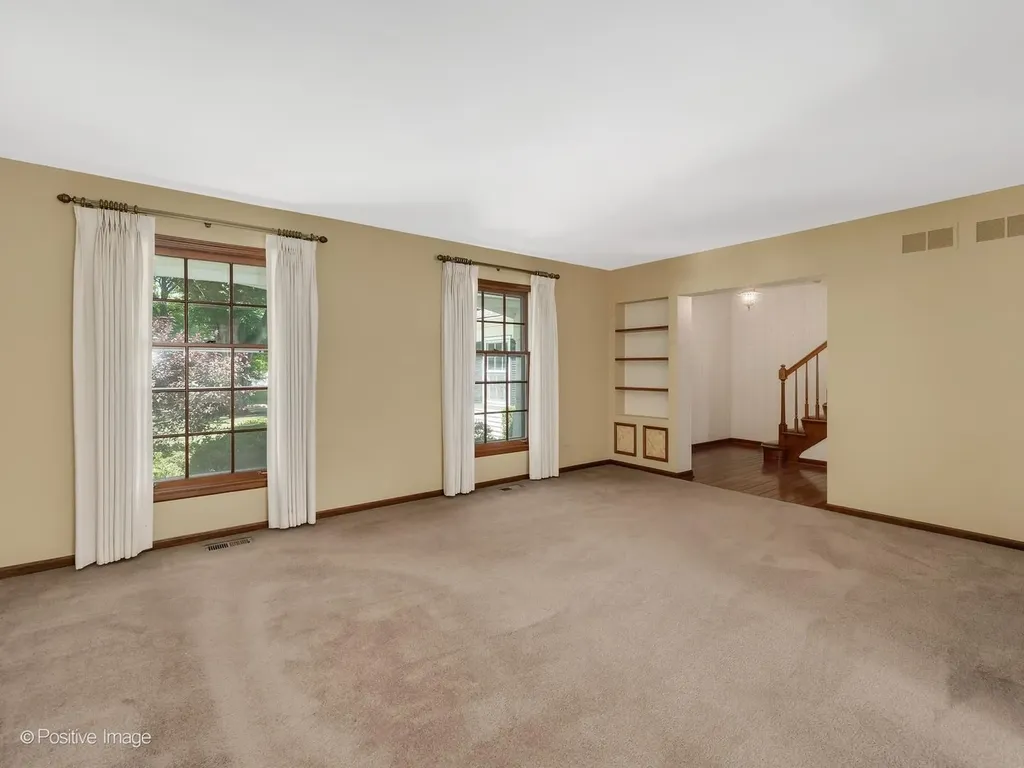 217 South Rex Boulevard Elmhurst IL 60126
