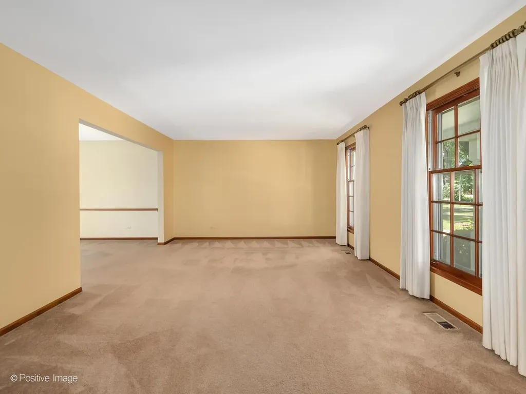 217 South Rex Boulevard Elmhurst IL 60126