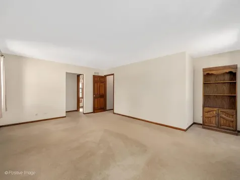 217 South Rex Boulevard Elmhurst IL 60126