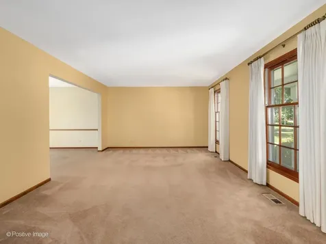 217 South Rex Boulevard Elmhurst IL 60126