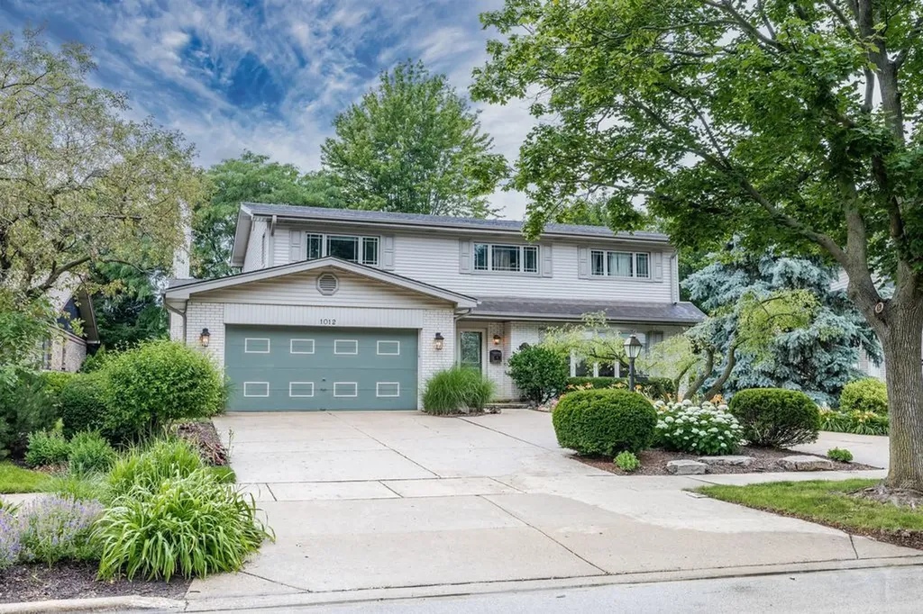 1012 South Church Road Mount Prospect IL 60056