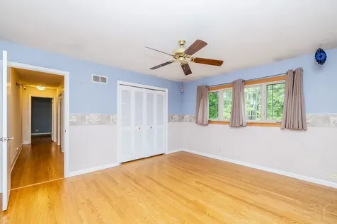 1012 South Church Road Mount Prospect IL 60056
