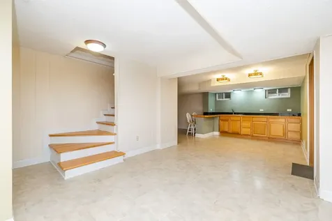1012 South Church Road Mount Prospect IL 60056
