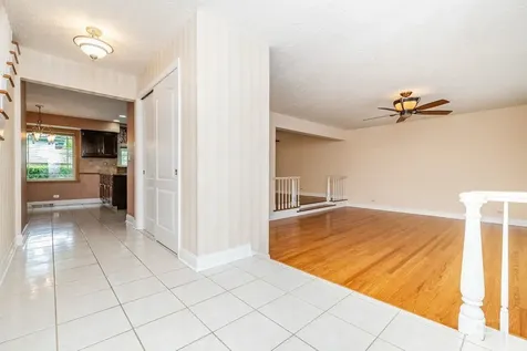 1012 South Church Road Mount Prospect IL 60056