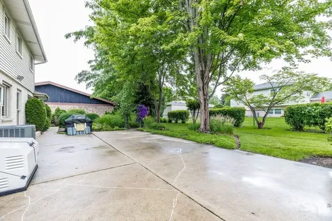 1012 South Church Road Mount Prospect IL 60056