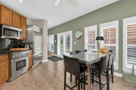 1702 Astor Avenue Oakbrook Terrace IL 60181