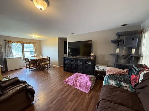 111 Huntsbridge Road Matteson IL 60443