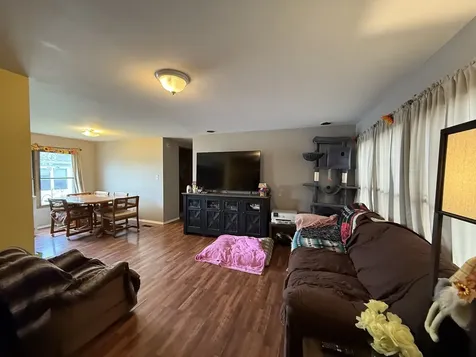 111 Huntsbridge Road Matteson IL 60443