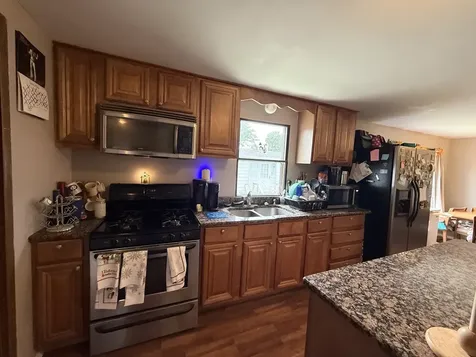 111 Huntsbridge Road Matteson IL 60443