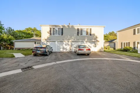 1034 Cove Drive Prospect Heights IL 60070