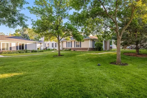1034 Cove Drive Prospect Heights IL 60070