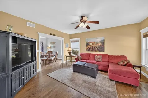 711 Ridge Drive Elburn IL 60119