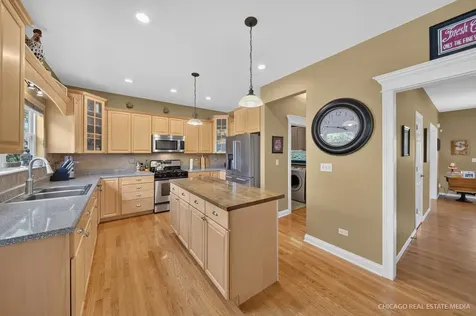 711 Ridge Drive Elburn IL 60119