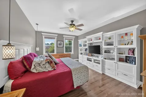 711 Ridge Drive Elburn IL 60119