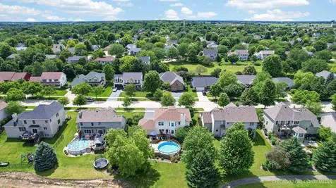 711 Ridge Drive Elburn IL 60119