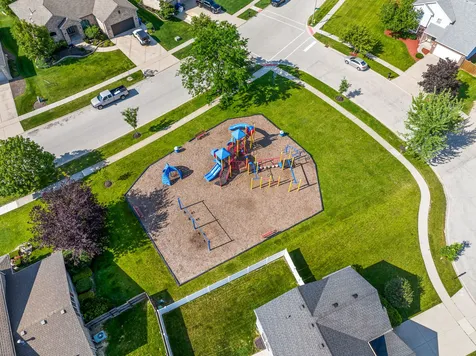 807 High Grove Drive Minooka IL 60447